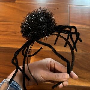 Spider headband
